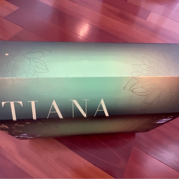 Disney Princess Designer line of dolls ‘’TIANA ‘’ Princess and the FROG - Picture 4 of 8